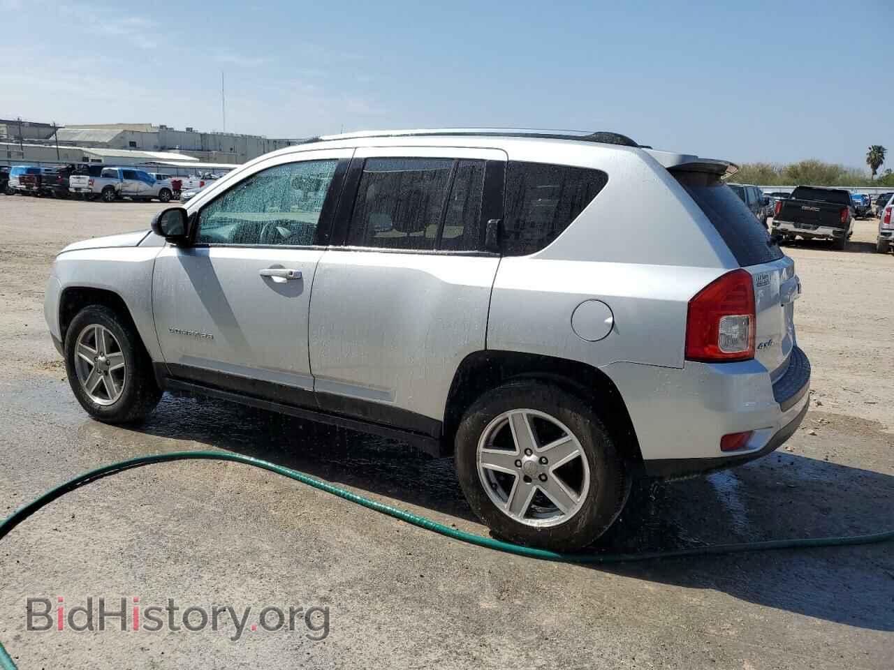 2013 JEEP COMPASS - VIN: 1C4NJDBB8DD124766 - Фото 2