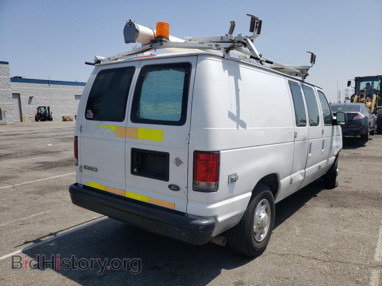 2010 FORD ECONOLINE - VIN: 1FTNE2EL4ADA09980 - Photo 4