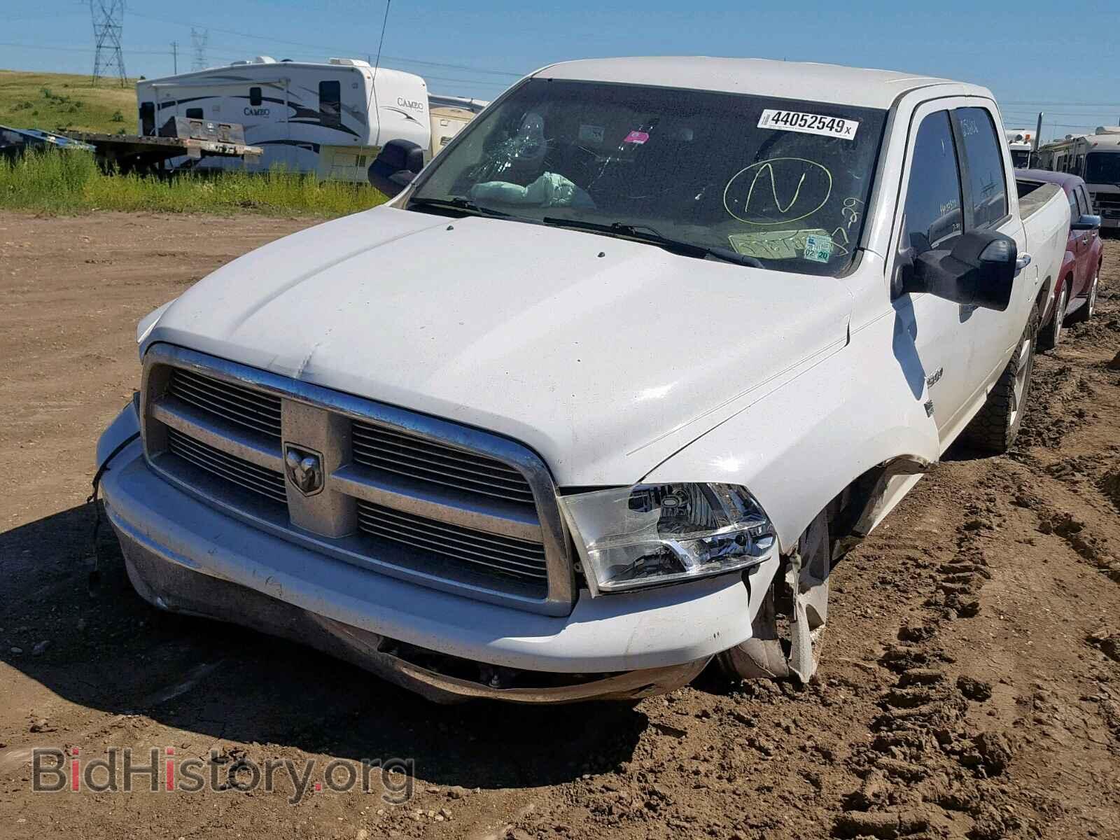 2011 DODGE RAM 1500 - VIN: 1D7RV1CT0BS662405 - Фото 2