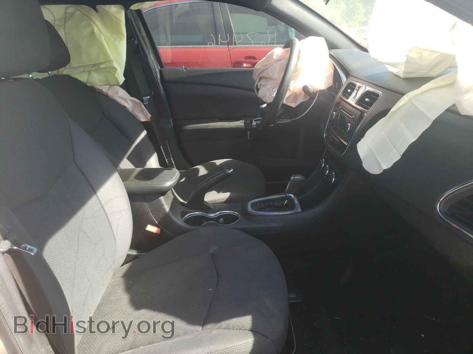 2013 CHRYSLER 200 - VIN: 1C3CCBAB9DN735704 - Photo 5
