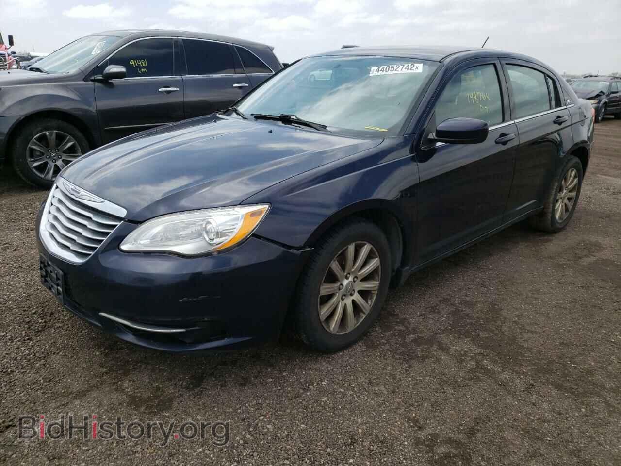2012 CHRYSLER 200 - VIN: 1C3CCBBB7CN300063 - Фото 2