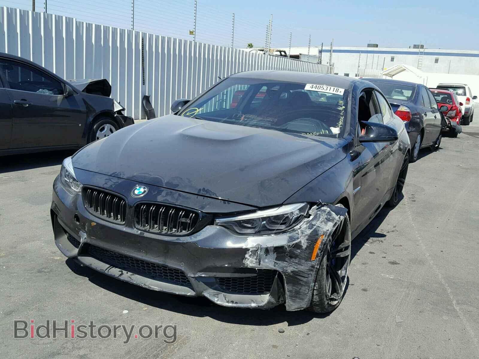 2018 BMW M4 - VIN: WBS4Y9C50JAA85631 - Фото 2