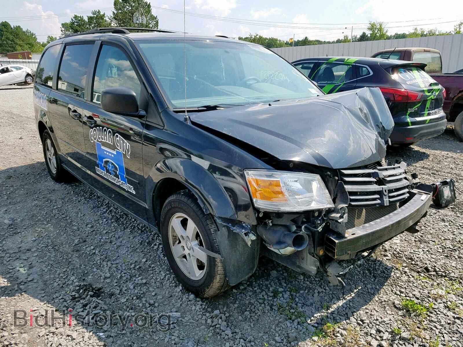 Фотография 2D4RN3D13AR389580 - DODGE GRAND CARA 2010