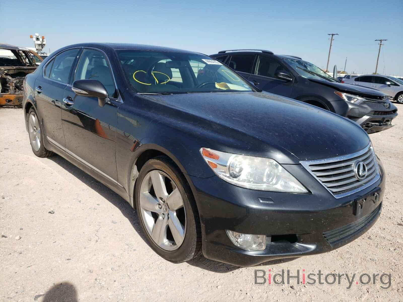 Photo JTHBL5EF2B5104438 - LEXUS LS460 2011