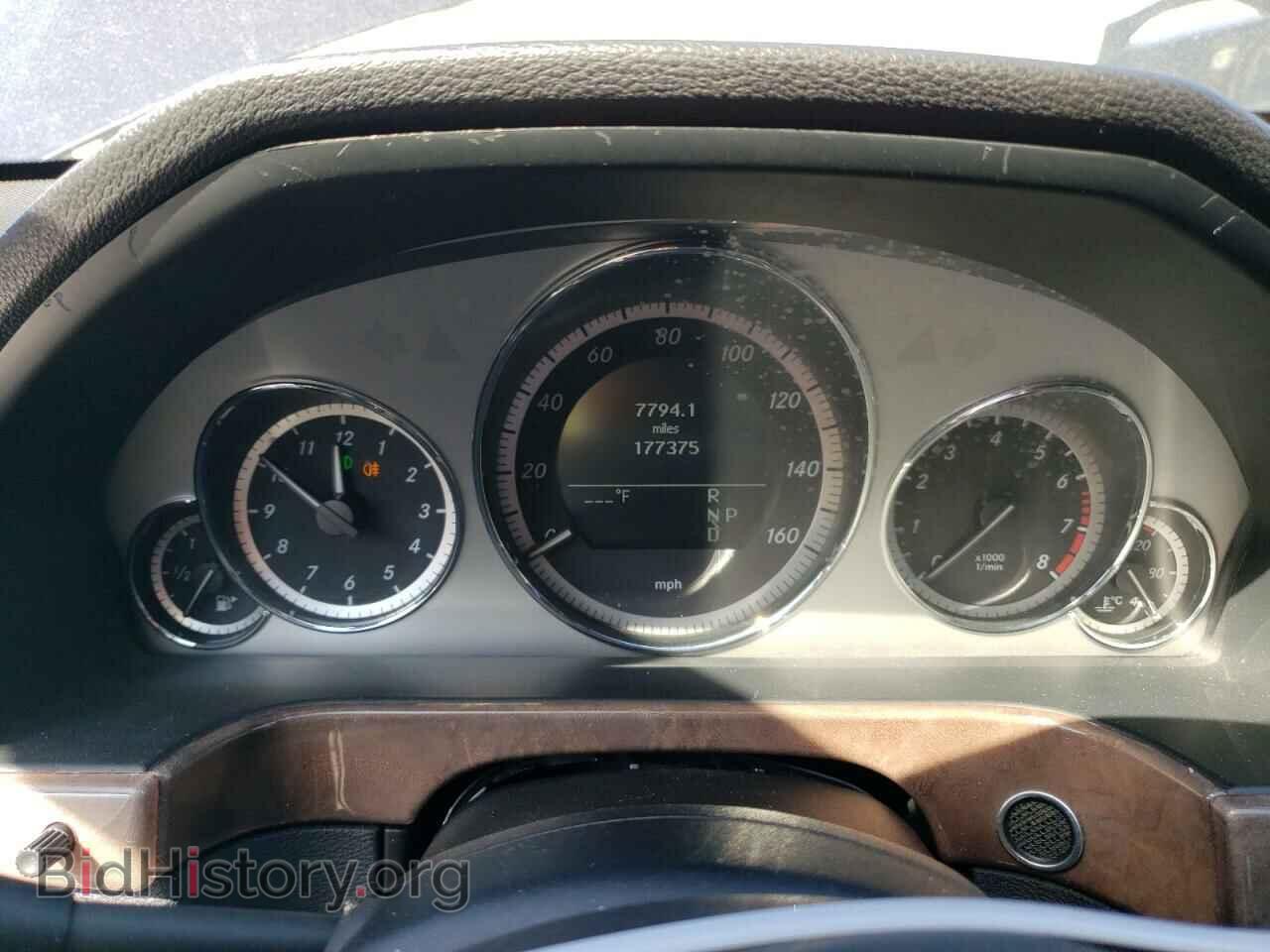 2011 MERCEDES-BENZ E-CLASS - VIN: WDDHF8HB6BA467285 - Фото 9