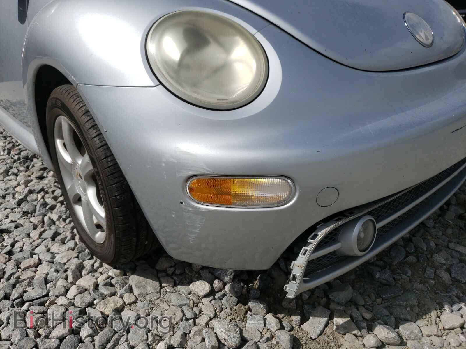 2004 VOLKSWAGEN BEETLE - VIN: 3VWCD21Y24M305873 - Фото 10
