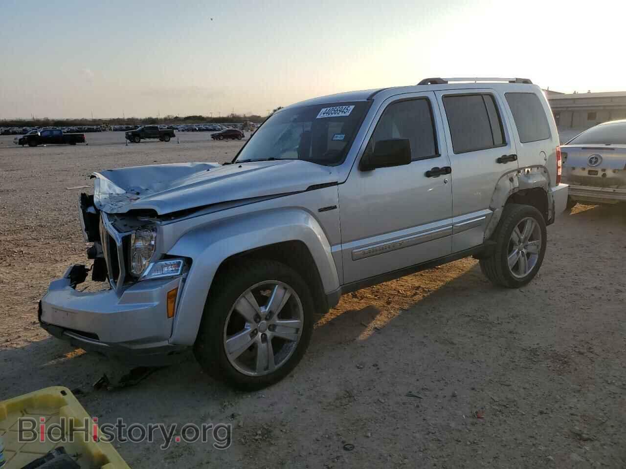 Фотография 1C4PJLFK4CW123534 - JEEP LIBERTY 2012