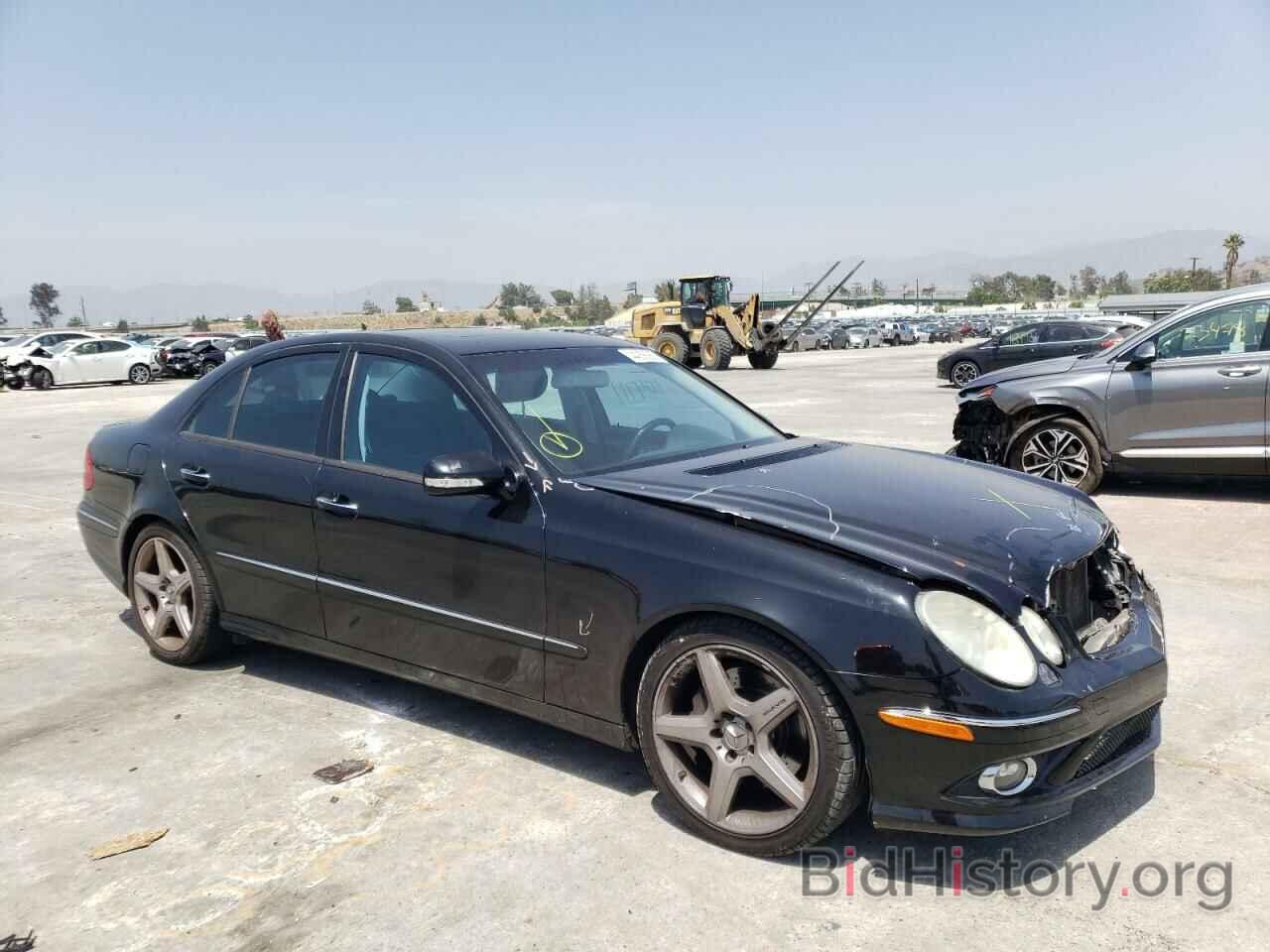 Photo WDBUF56X89B396857 - MERCEDES-BENZ E-CLASS 2009