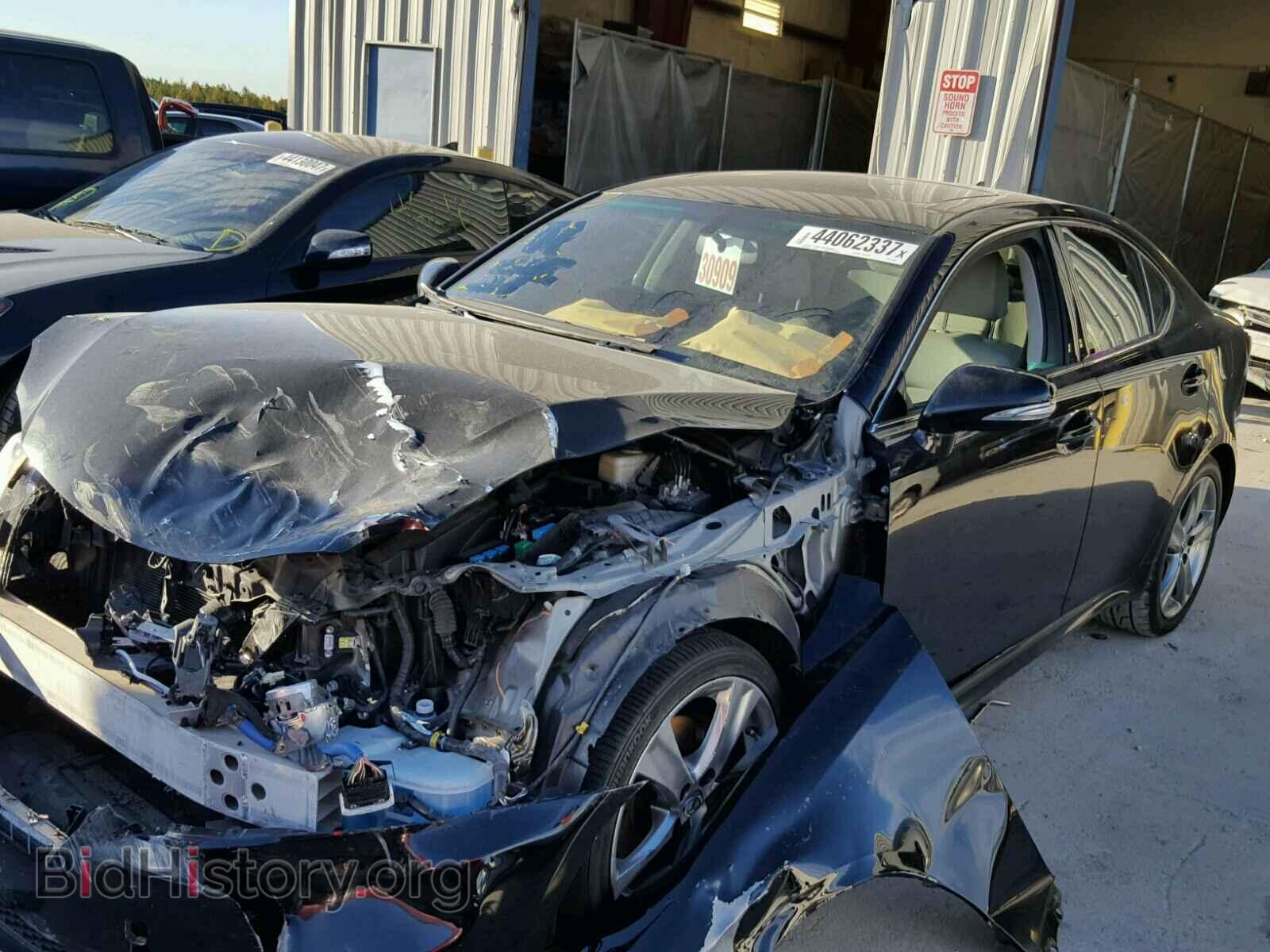 2011 LEXUS IS250 - VIN: JTHBF5C22B5149919 - Фото 2