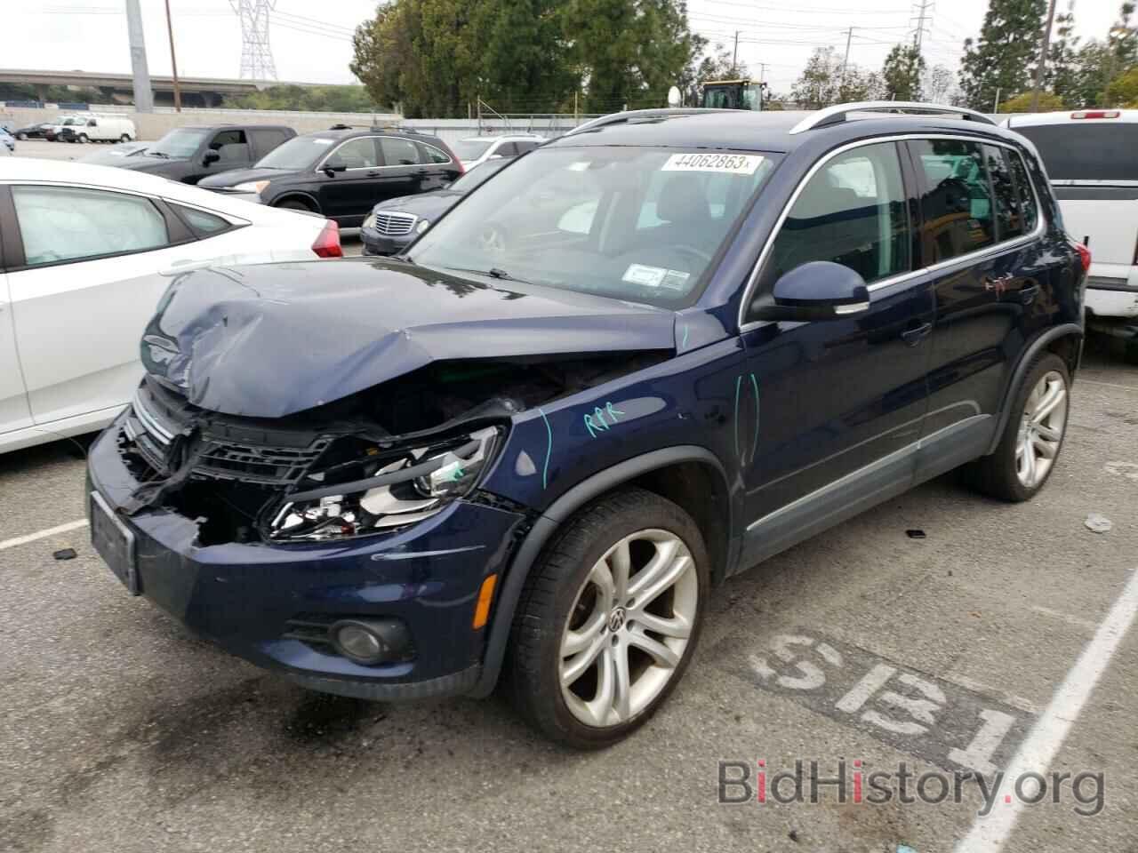 Photo WVGBV7AX8CW589701 - VOLKSWAGEN TIGUAN 2012