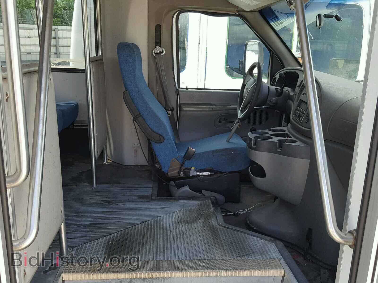 2008 FORD ECONOLINE - VIN: 1FD3E35L38DA32802 - Фото 5