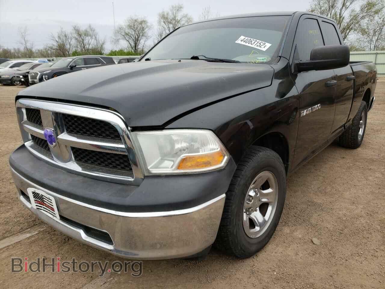2011 DODGE RAM 1500 - VIN: 1D7RB1GK6BS612036 - Фото 2