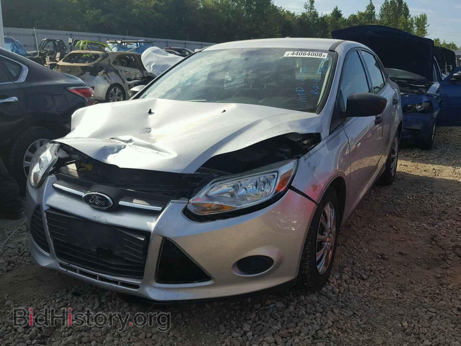 2013 FORD FOCUS - VIN: 1FADP3E24DL187424 - Фото 2