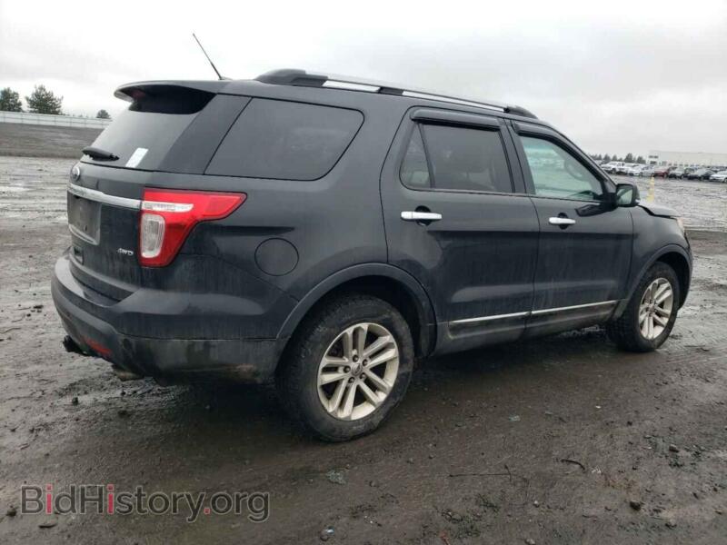 2011 Ford EXPLORER (VIN 1FMHK8D80BGA21867) — фото 3 из 13