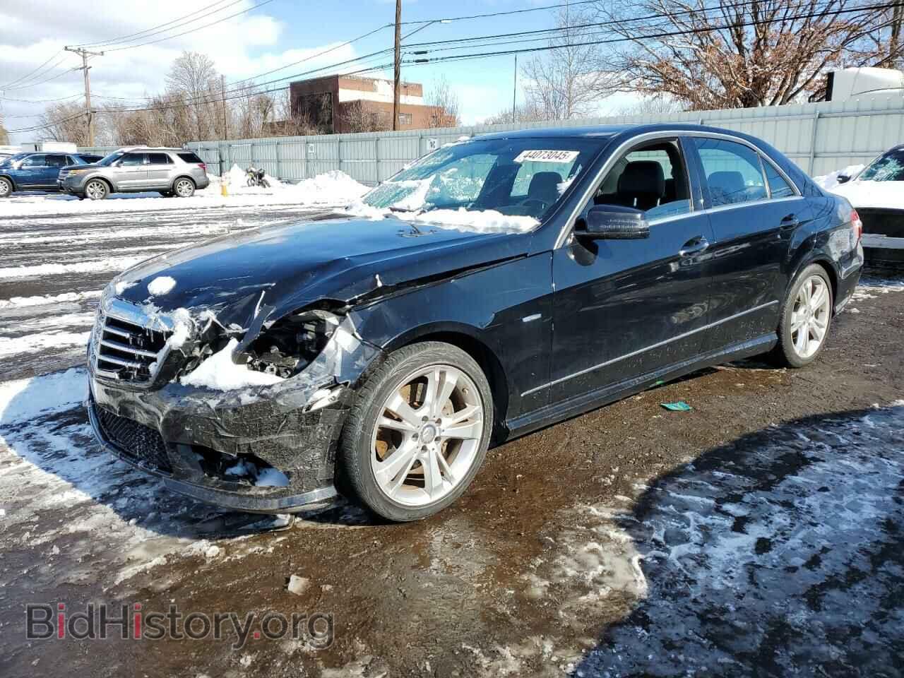 Photo WDDHF8JB7CA652540 - MERCEDES-BENZ E-CLASS 2012