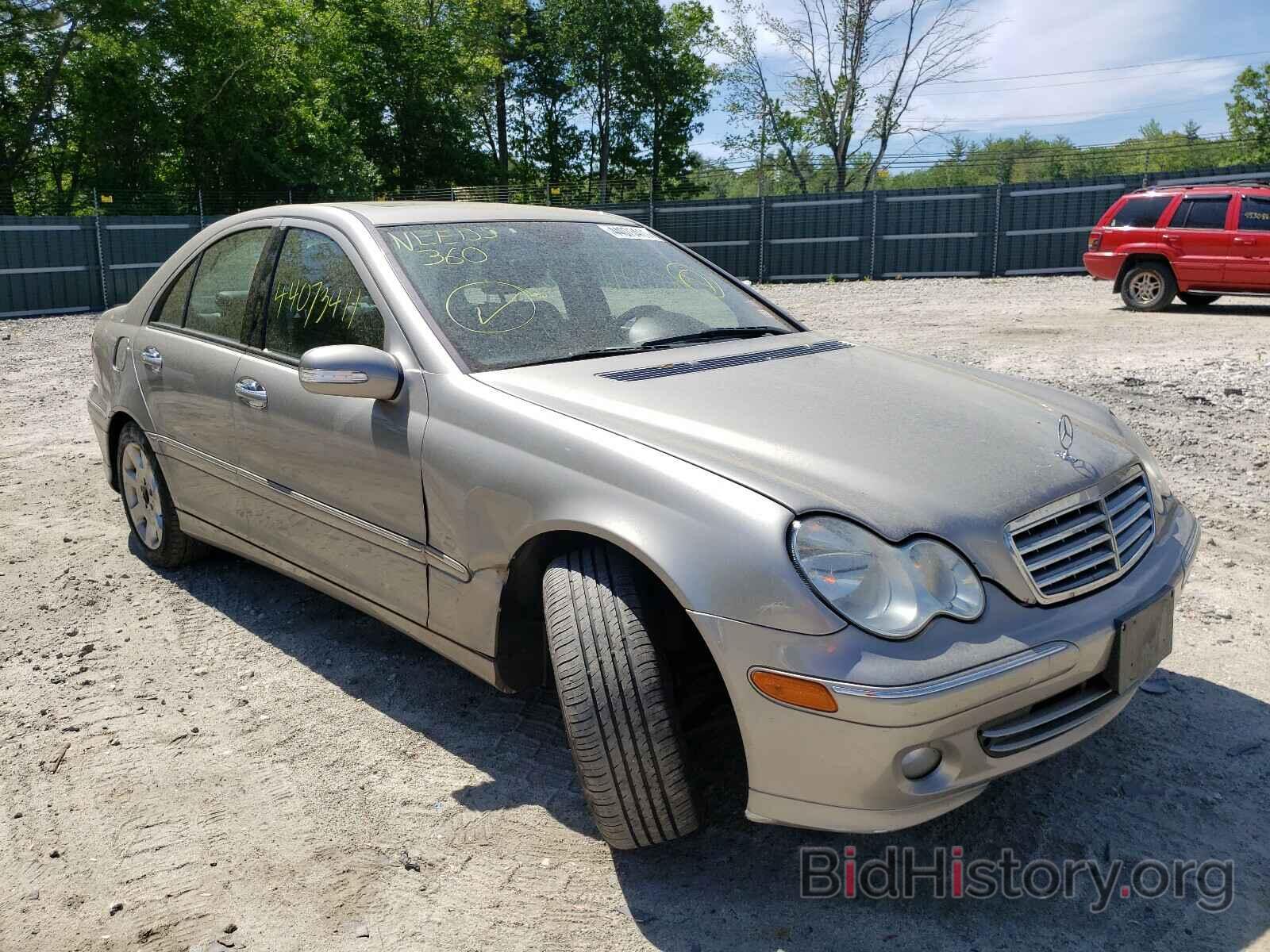 Photo WDBRF92H46F801905 - MERCEDES-BENZ C-CLASS 2006