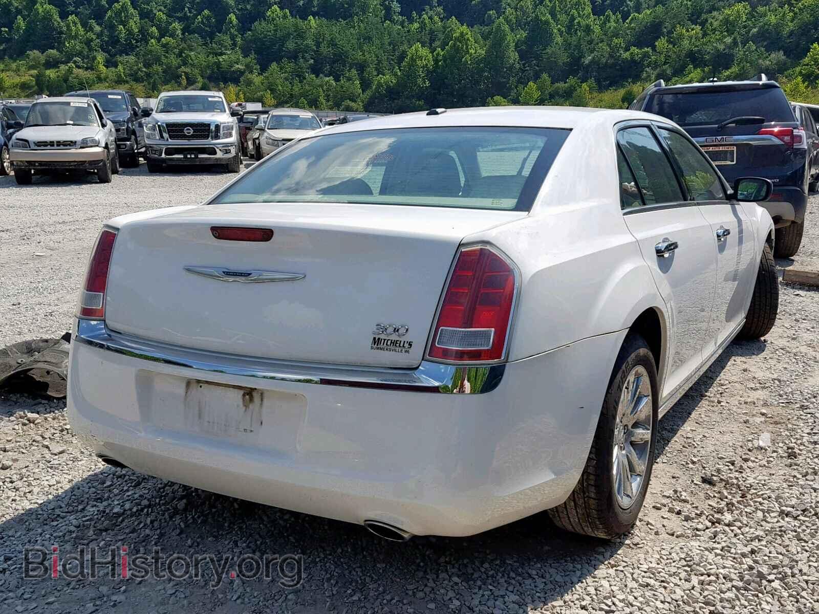 2012 CHRYSLER 300 - VIN: 2C3CCACG2CH249410 - Фото 4