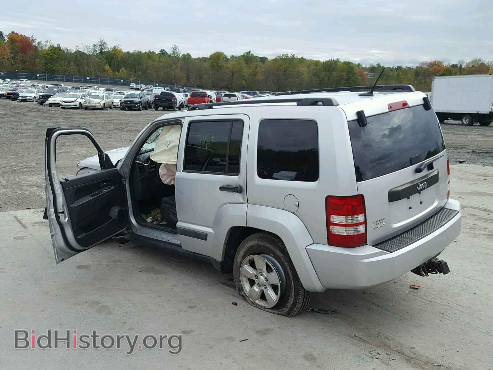 2011 JEEP LIBERTY - VIN: 1J4PN2GK2BW592594 - Фото 3