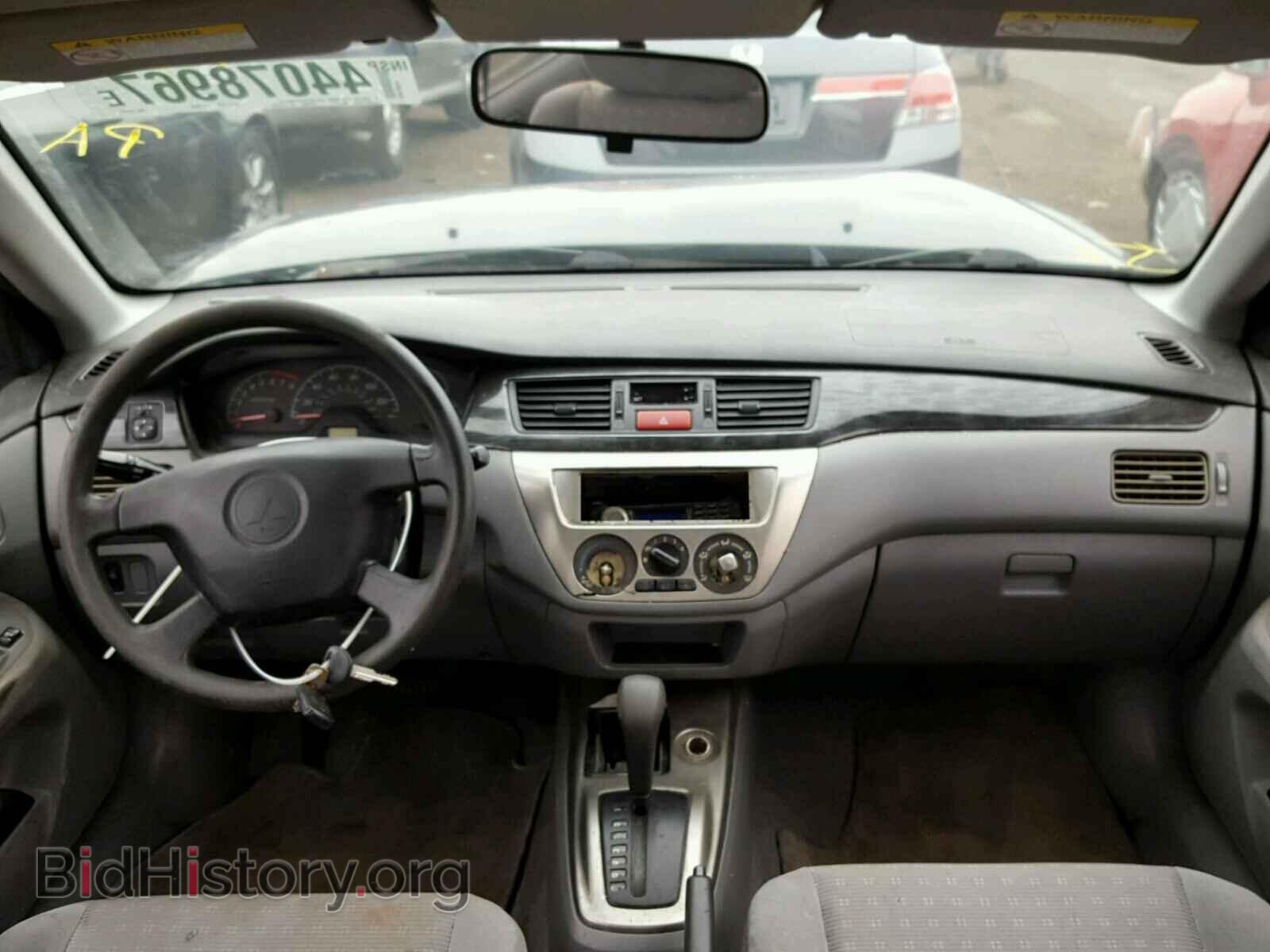 2004 MITSUBISHI LANCER - VIN: JA3AJ26E44U030227 - Photo 9