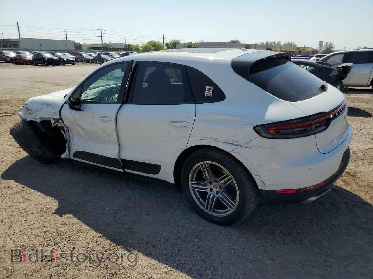 2020 PORSCHE MACAN - VIN: WP1AA2A57LLB15168 - Фото 2