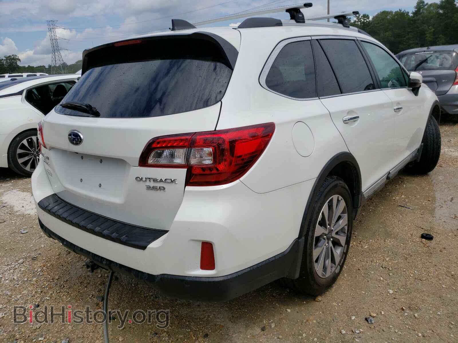 2017 SUBARU OUTBACK - VIN: 4S4BSETC5H3346878 - Фото 4