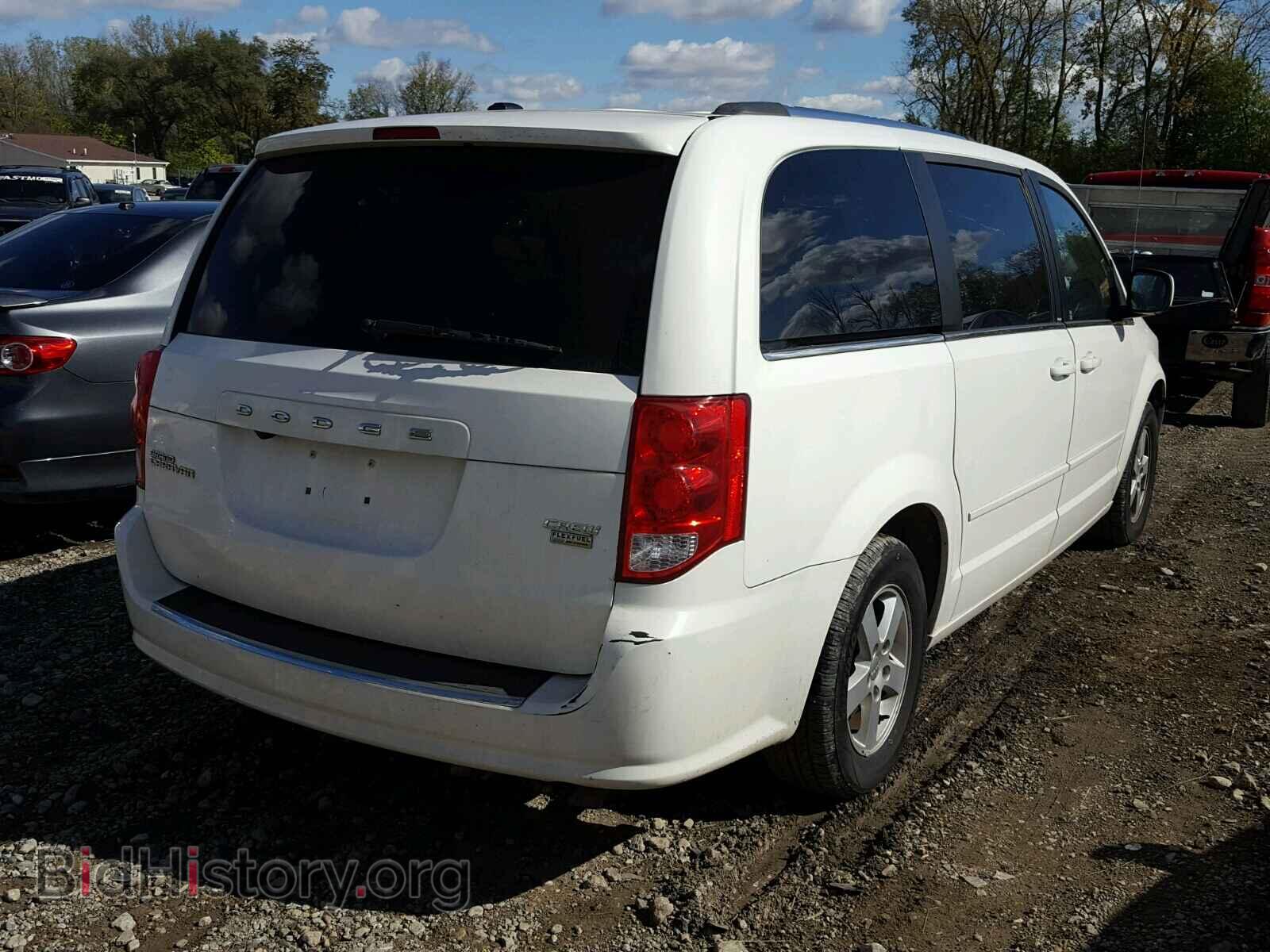 2011 DODGE CARAVAN - VIN: 2D4RN5DG2BR707349 - Фото 4
