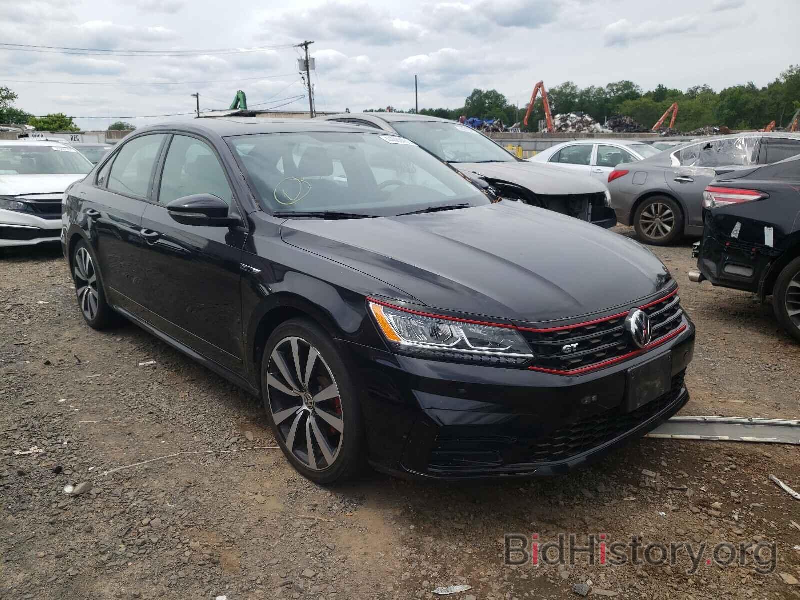 Photo 1VWJM7A33JC031752 - VOLKSWAGEN PASSAT 2018