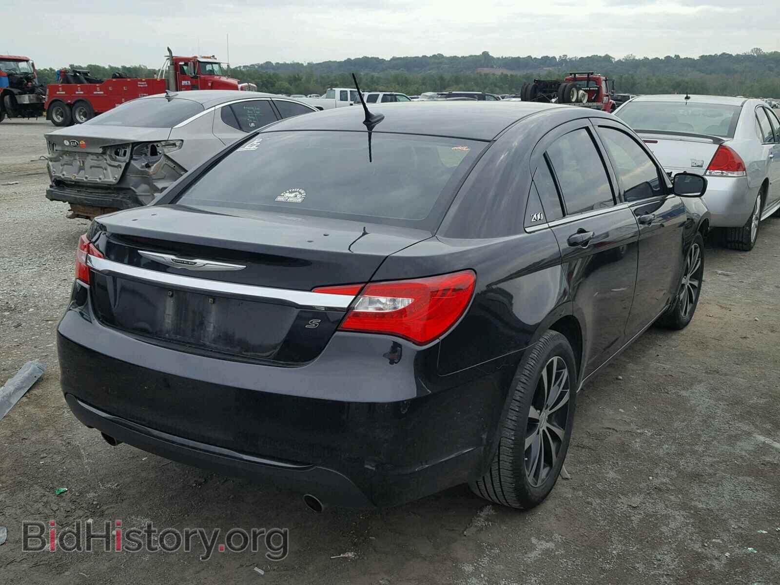 2012 CHRYSLER 200 - VIN: 1C3CCBHG7CN150331 - Фото 4