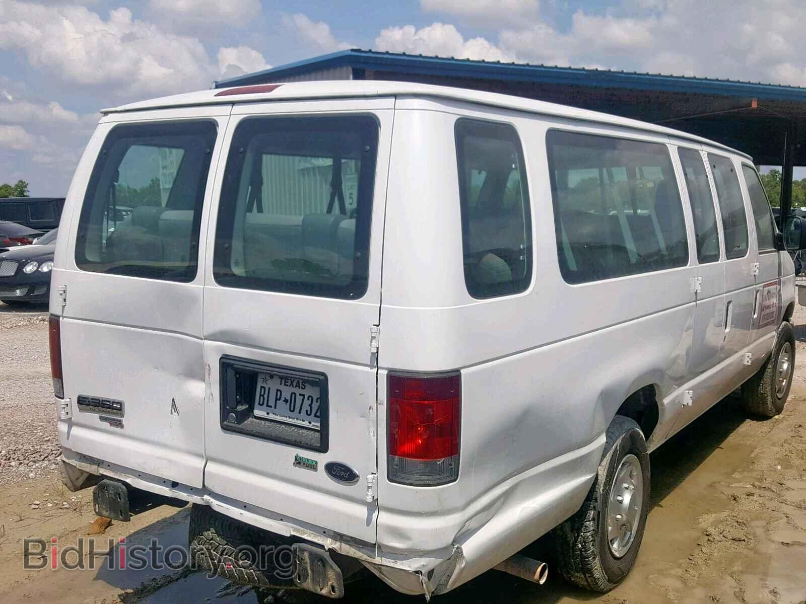 2011 FORD ECONOLINE - VIN: 1FBSS3BL0BDA38159 - Фото 4