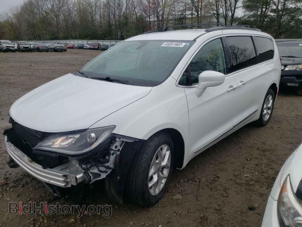2017 CHRYSLER PACIFICA - VIN: 2C4RC1BG7HR744419 - Photo 2