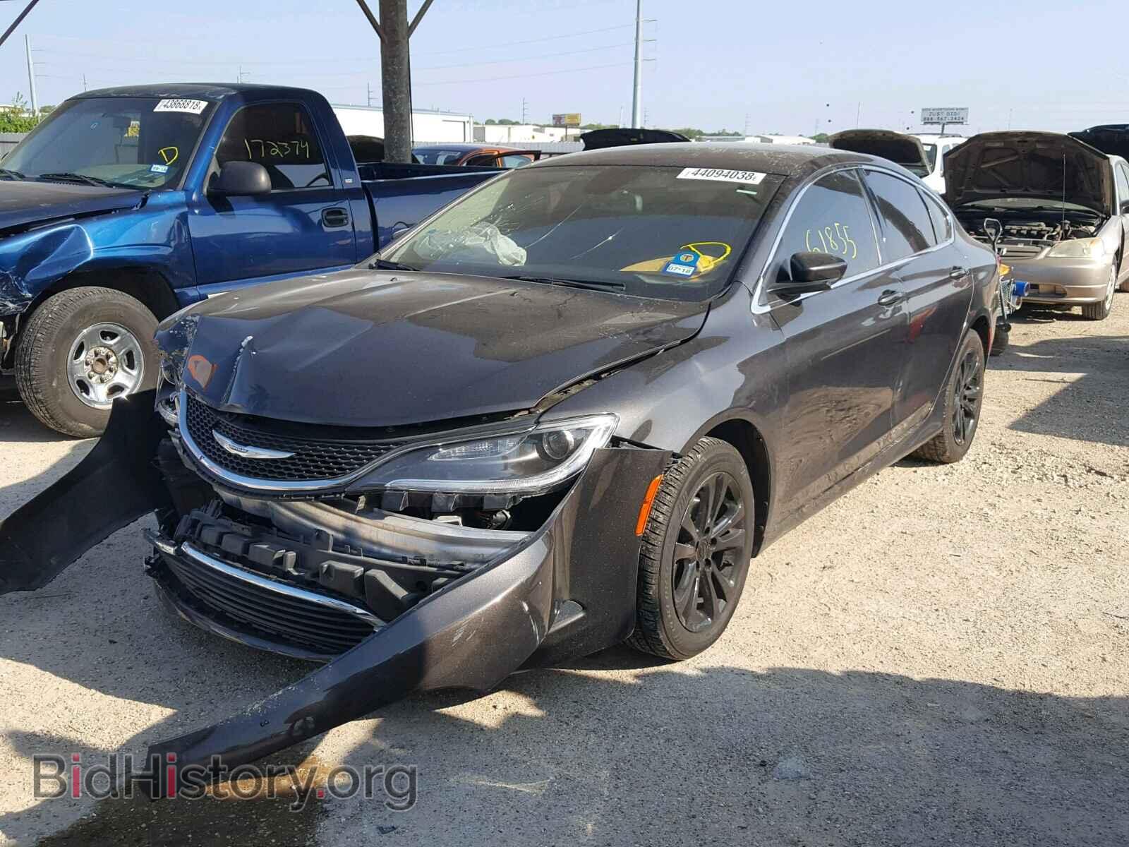 2016 CHRYSLER 200 - VIN: 1C3CCCAB5GN184617 - Фото 2
