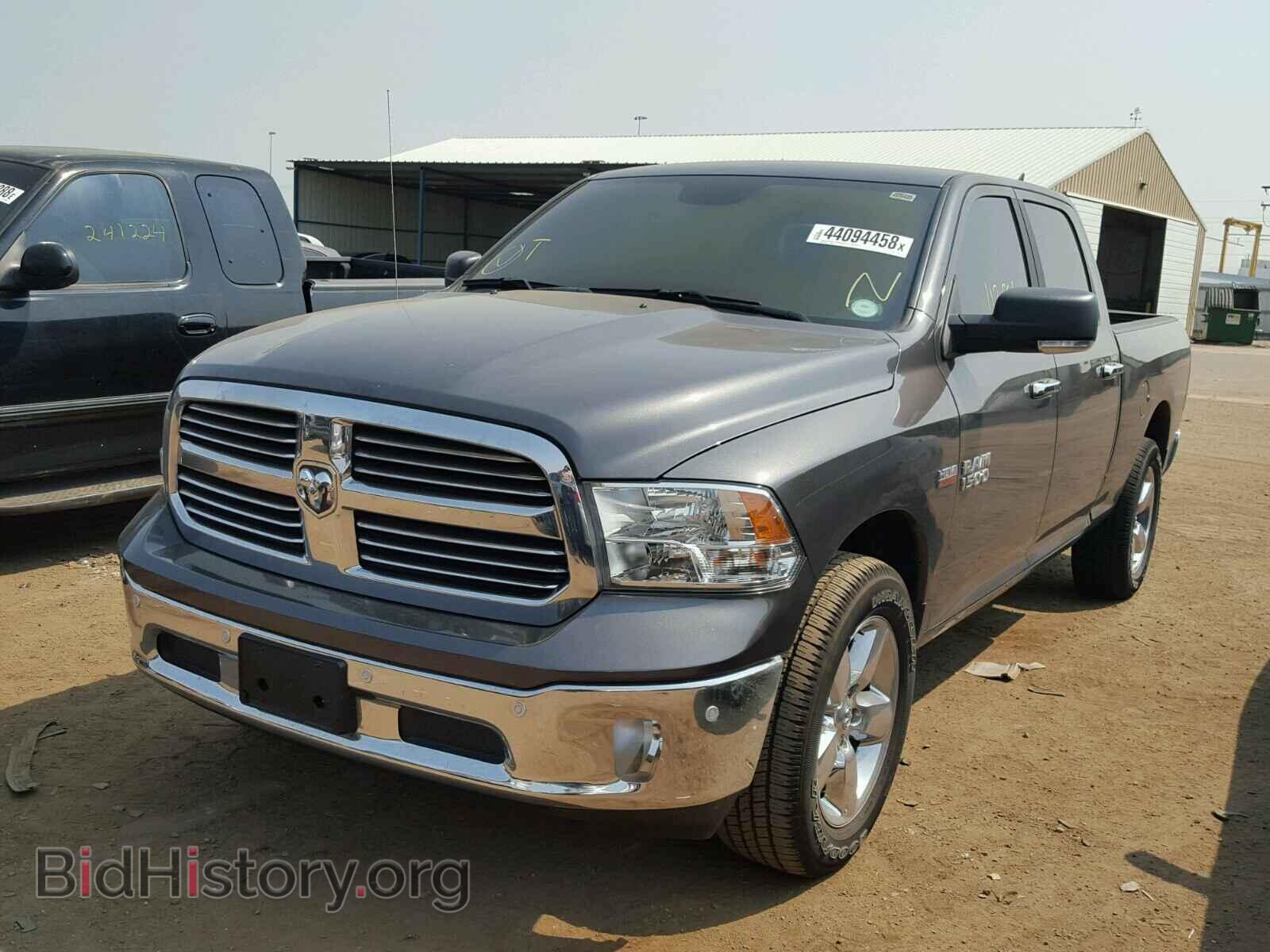 2018 RAM 1500 SLT - VIN: 1C6RR7TT1JS117367 - Фото 2