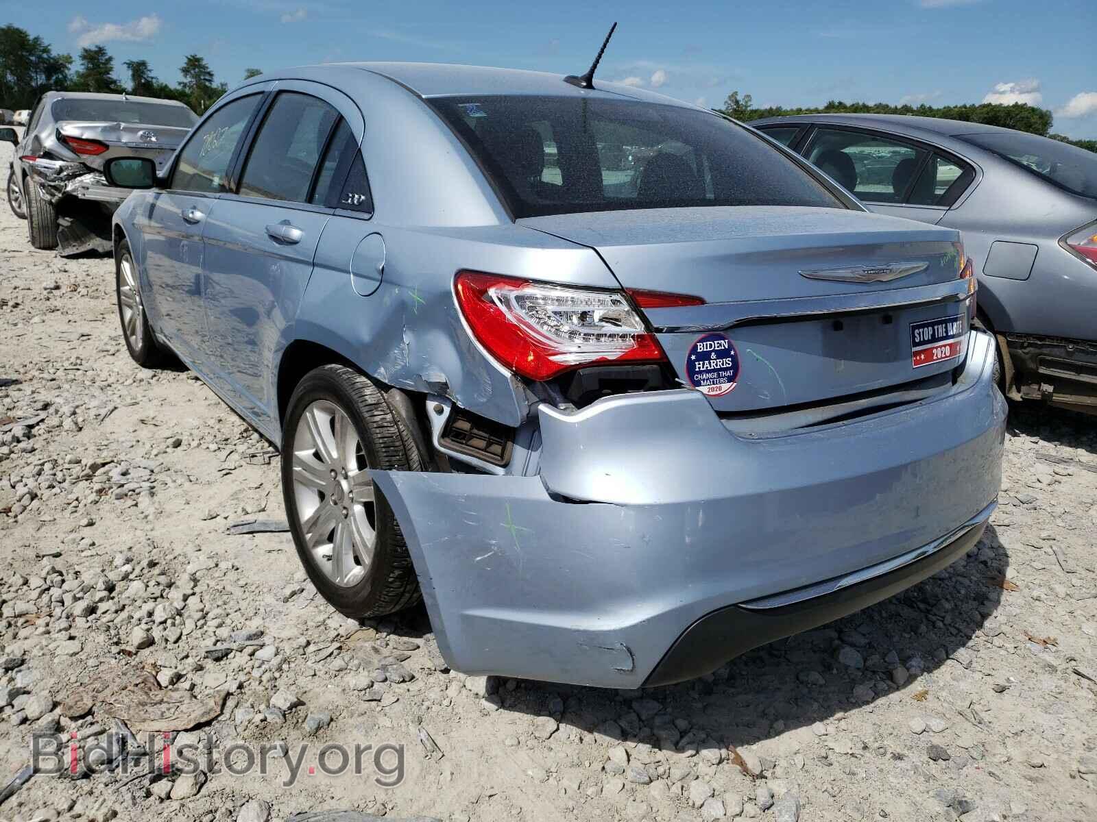 2013 CHRYSLER 200 - VIN: 1C3CCBAB3DN648073 - Фото 3