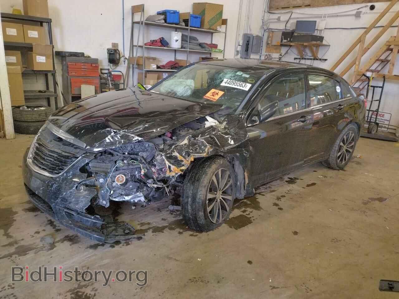 Фотография 1C3CCBCG7DN583057 - CHRYSLER 200 2013