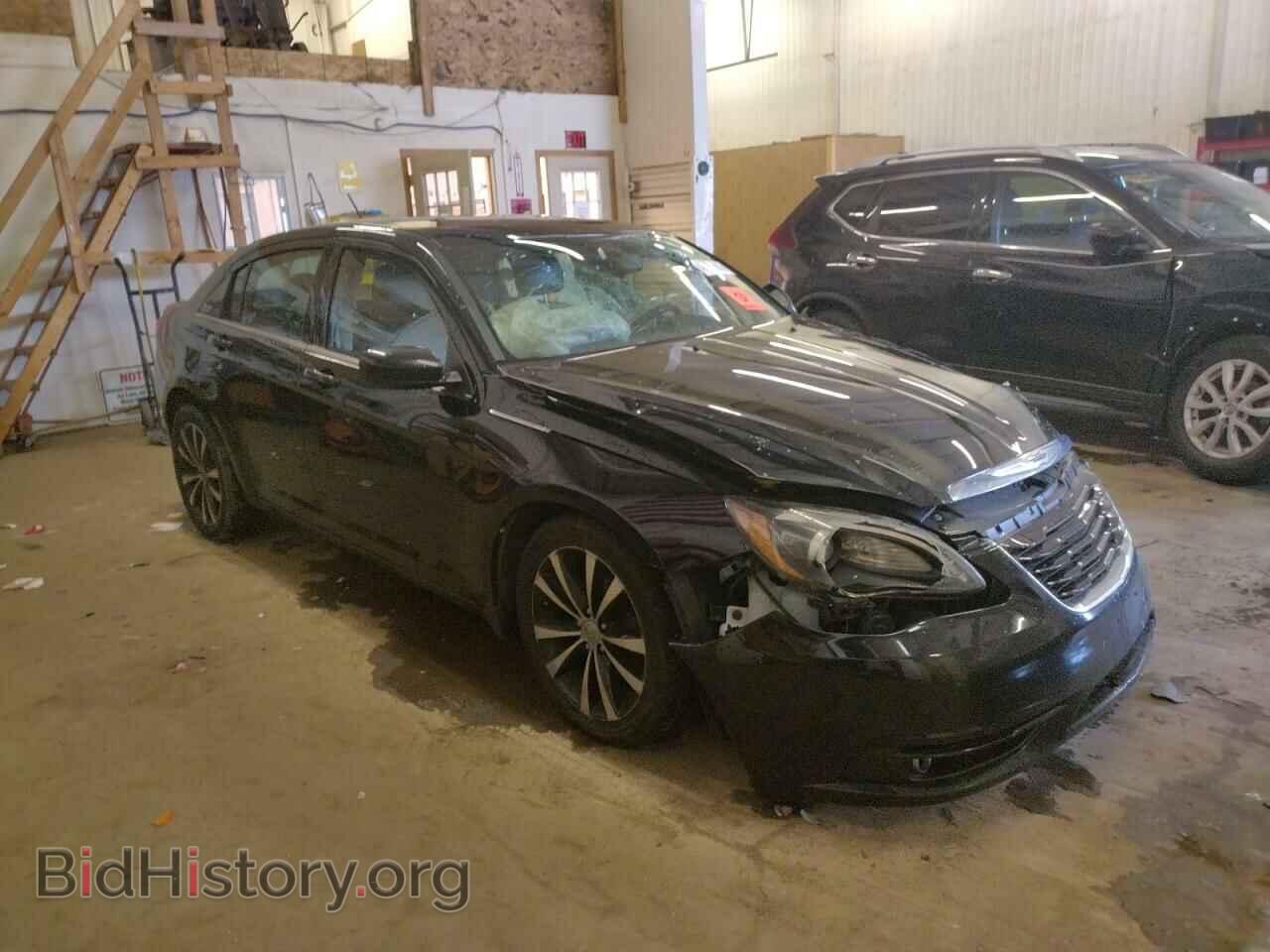2013 CHRYSLER 200 - VIN: 1C3CCBCG7DN583057 - Фото 4