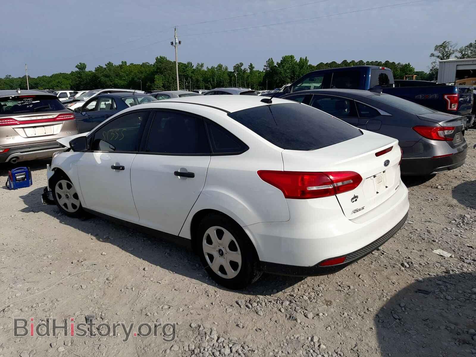 2016 FORD FOCUS - VIN: 1FADP3E2XGL352610 - Фото 3