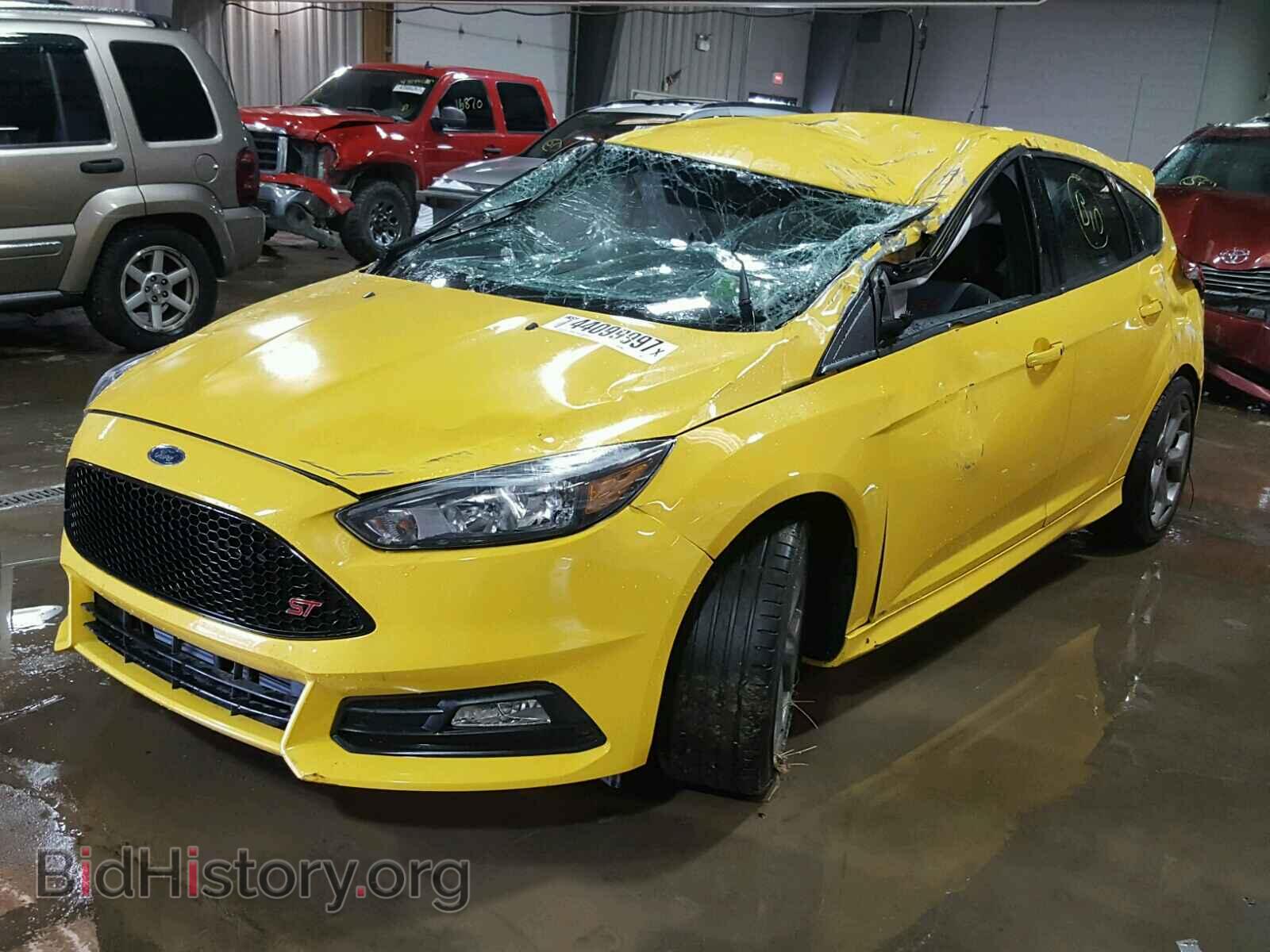 2017 FORD FOCUS - VIN: 1FADP3L95HL275954 - Photo 2