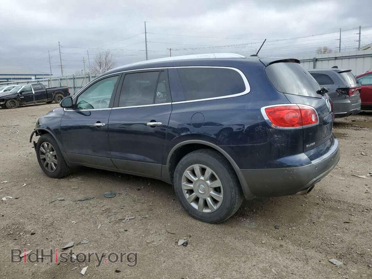 2011 BUICK ENCLAVE - VIN: 5GAKRBED3BJ207745 - Фото 2