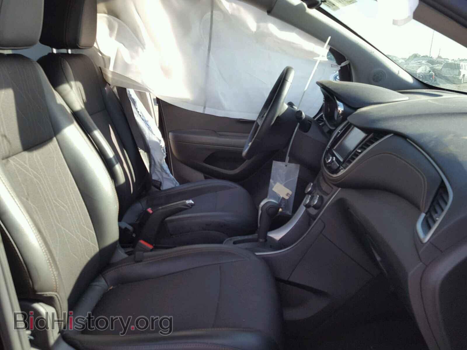 2017 CHEVROLET TRAX - VIN: 3GNCJLSB5HL190572 - Photo 5