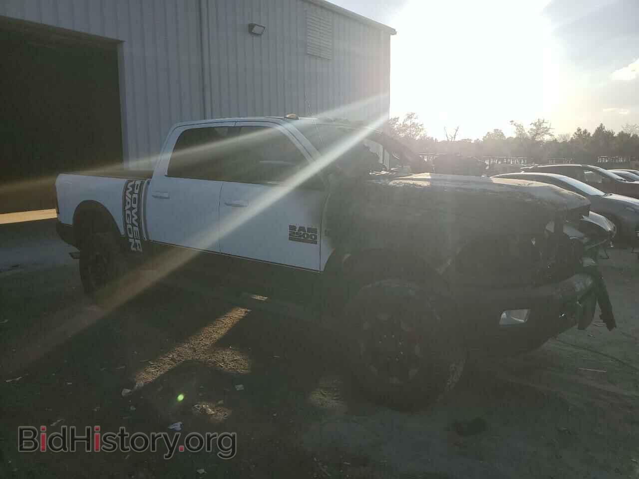 2018 RAM 2500 - VIN: 3C6TR5EJ1JG155758 - Фото 4