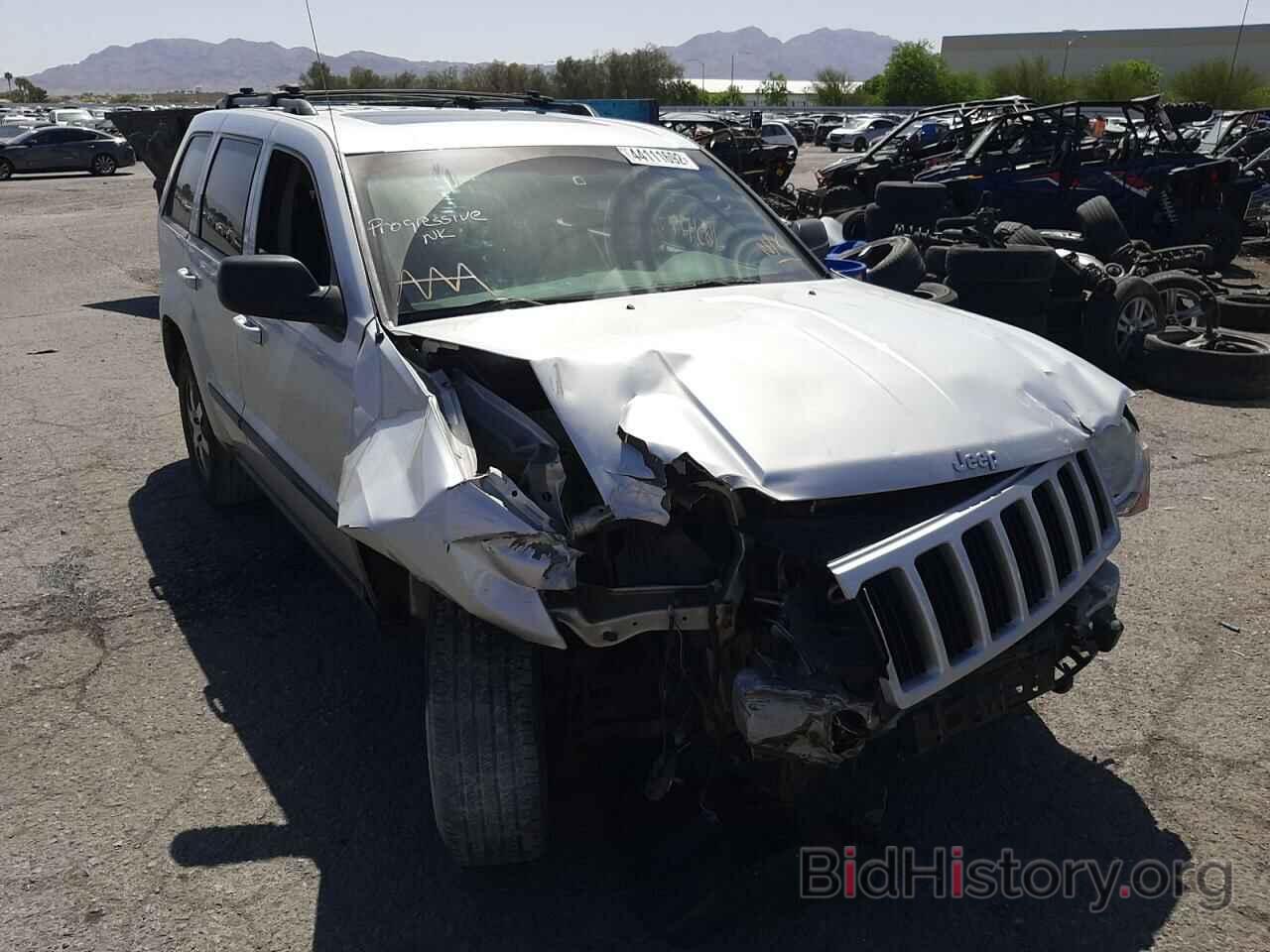 Photo 1J8HR48N98C169078 - JEEP CHEROKEE 2008