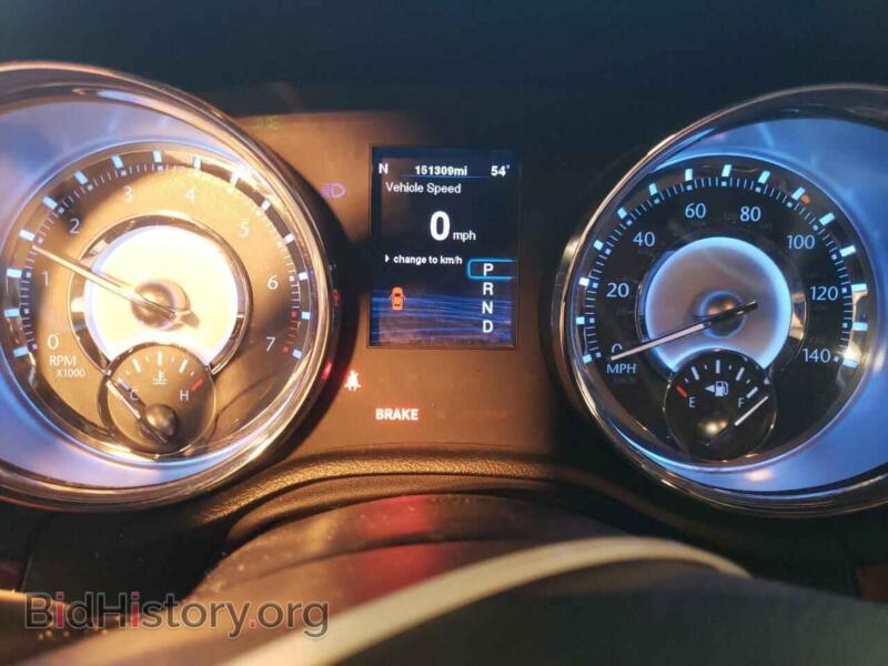 2012 Chrysler 300 (VIN 2C3CCAAG5CH104378) — фото 9 из 13