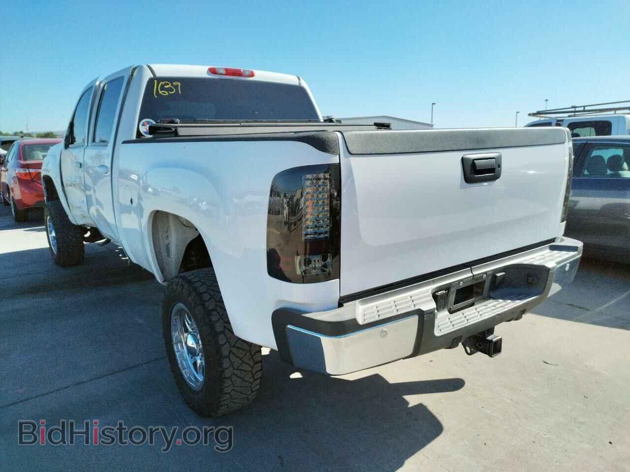 2007 GMC SIERRA - VIN: 1GTHK236X7F527401 - Фото 3