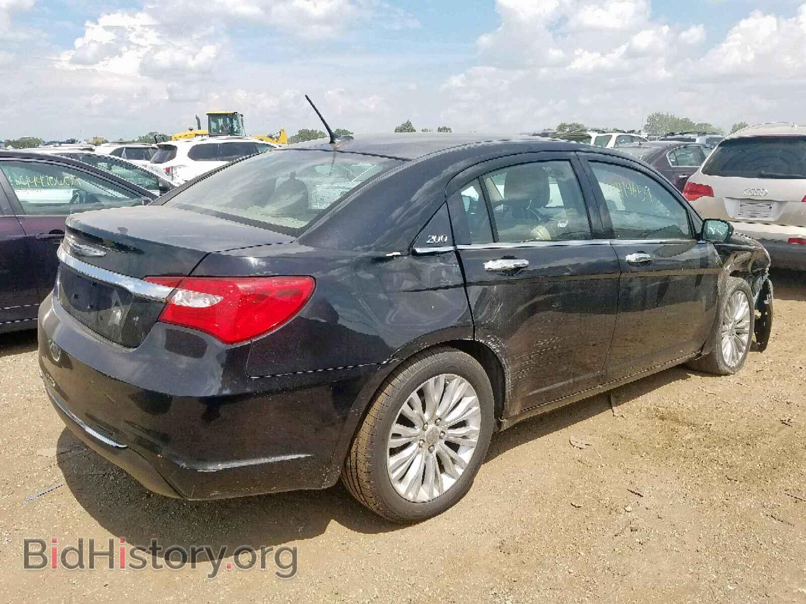 2012 CHRYSLER 200 - VIN: 1C3CCBCB5CN277381 - Фото 4