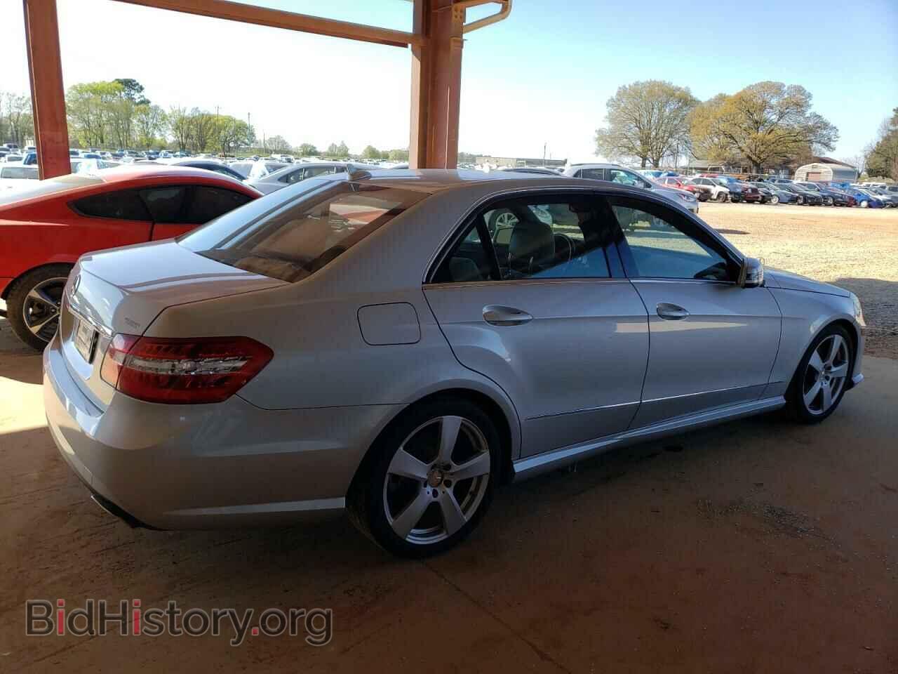 2011 MERCEDES-BENZ E-CLASS - VIN: WDDHF5GB2BA448166 - Фото 3