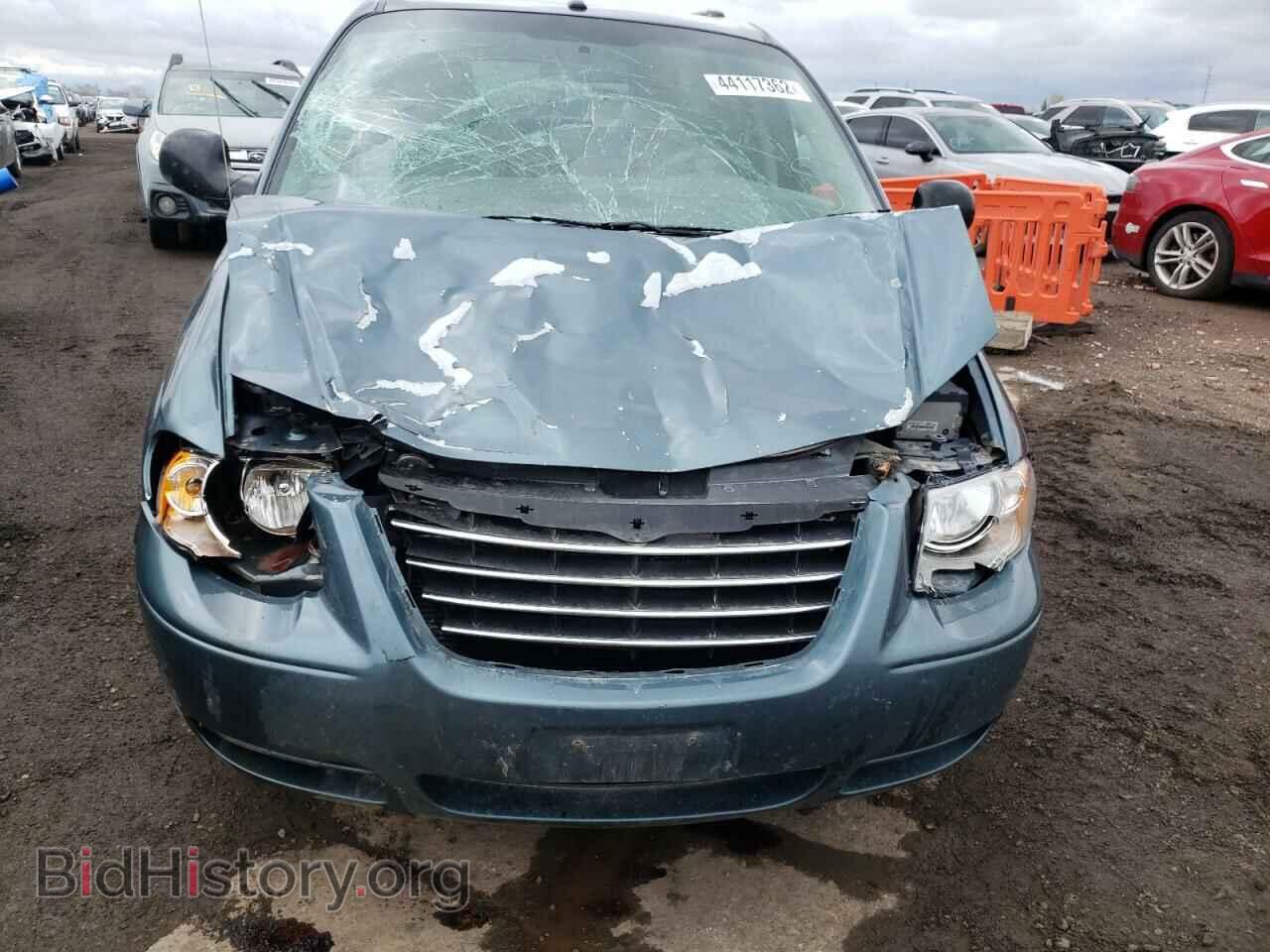 2007 CHRYSLER MINIVAN - VIN: 2A4GP44R87R343594 - Фото 9