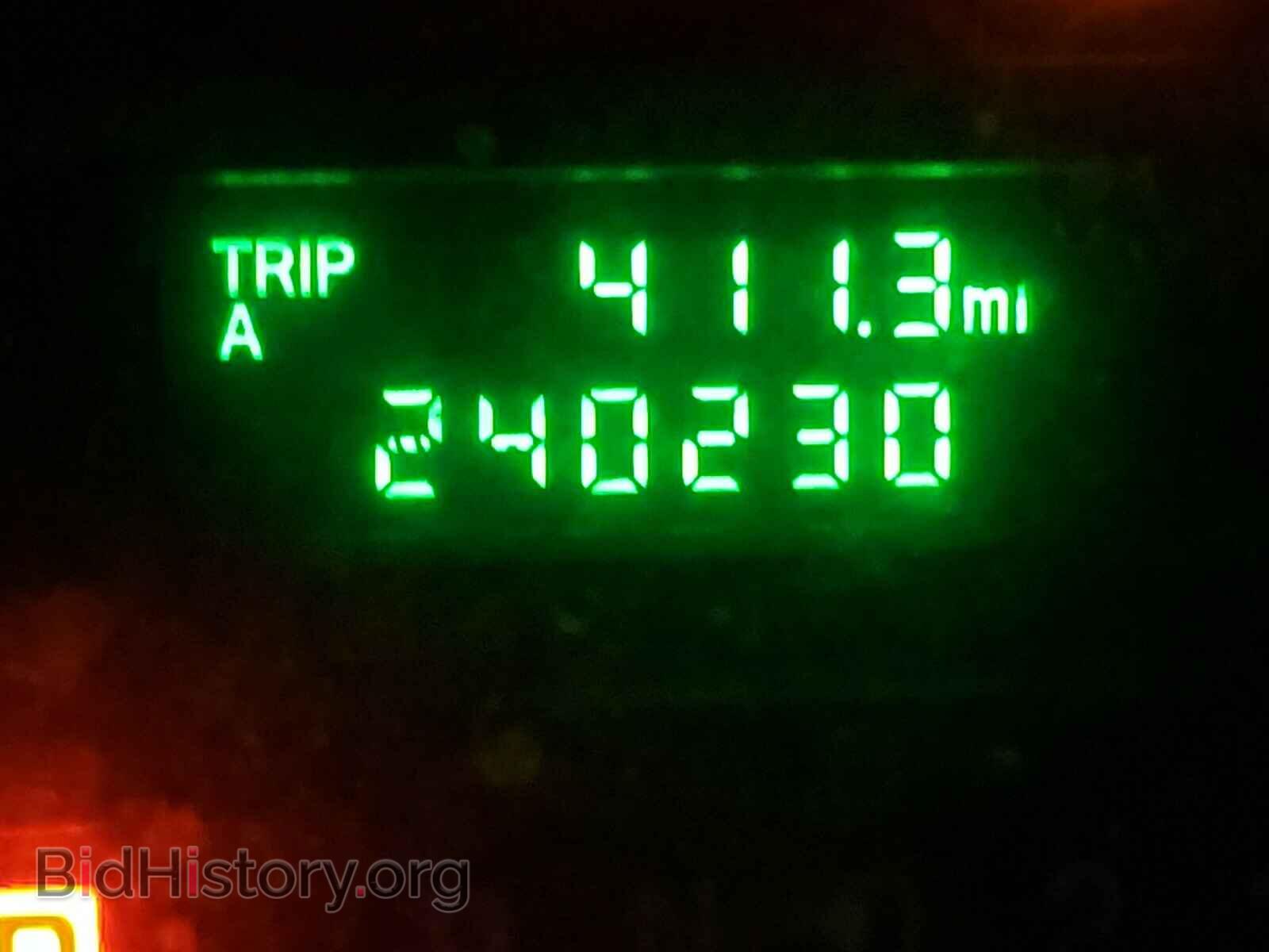2011 FORD ECONOLINE - VIN: 1FTNE2EW0BDA10748 - Фото 8