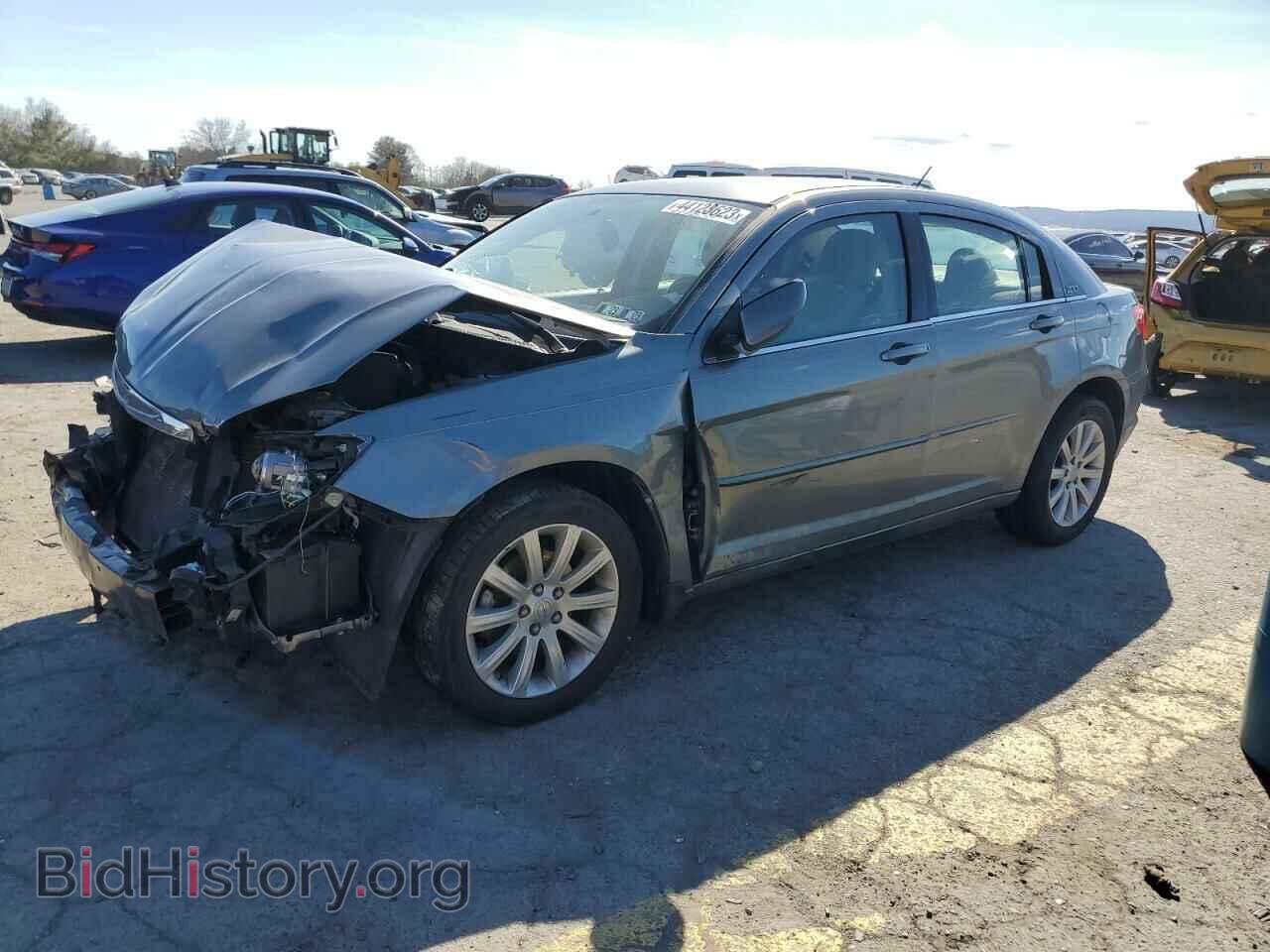 Фотография 1C3CCBBG1DN703517 - CHRYSLER 200 2013