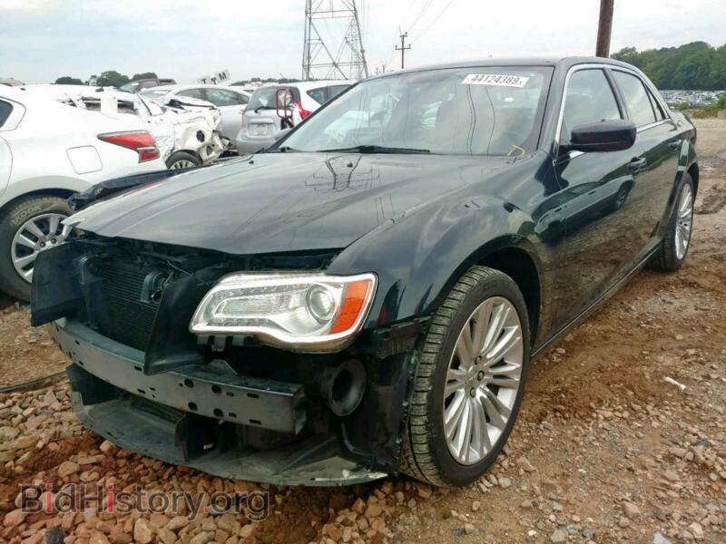 2012 Chrysler 300 (VIN 2C3CCAAGXCH117790) — photo 2 of 10
