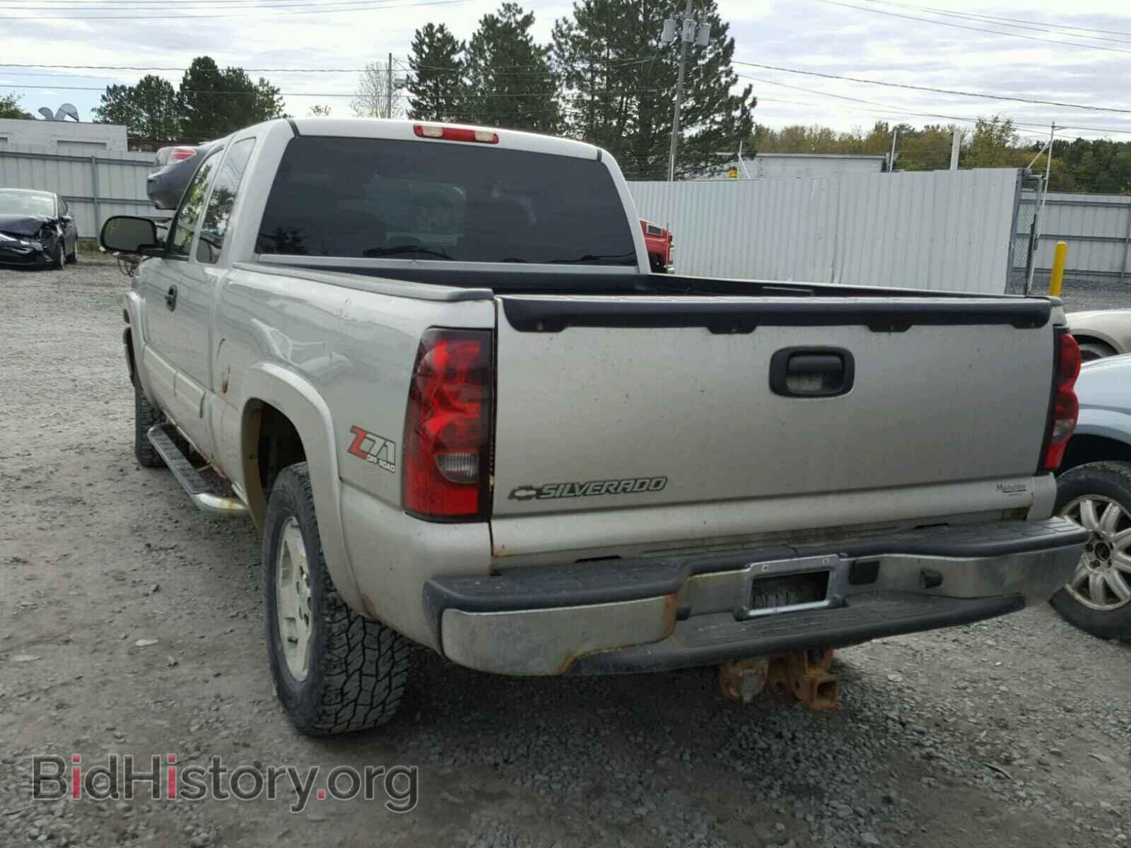 2006 CHEVROLET SILVERADO - VIN: 2GCEK19B861109040 - Фото 3